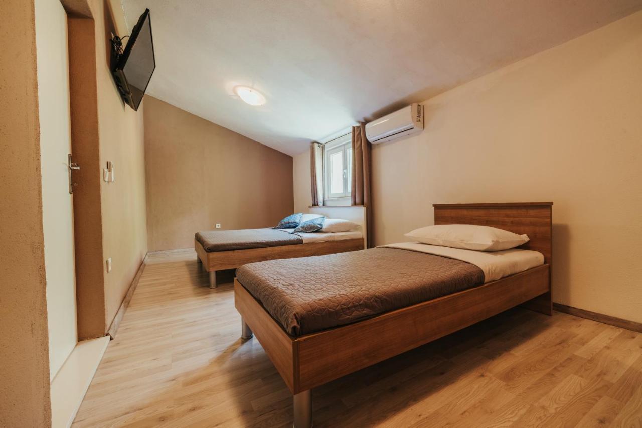 Апартаменты Maestral Veliko Brdo  Экстерьер фото